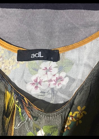 Diğer ADL Çiçekli Bohem Bluz
