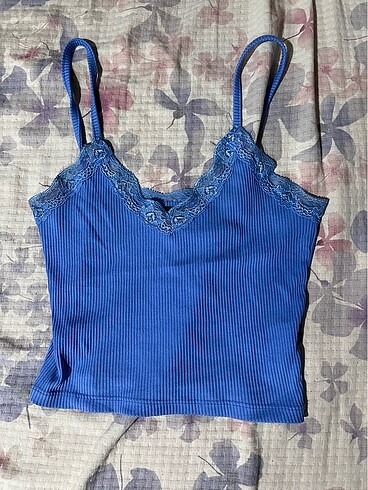 MAVİ DANTELLİ CROP TOP