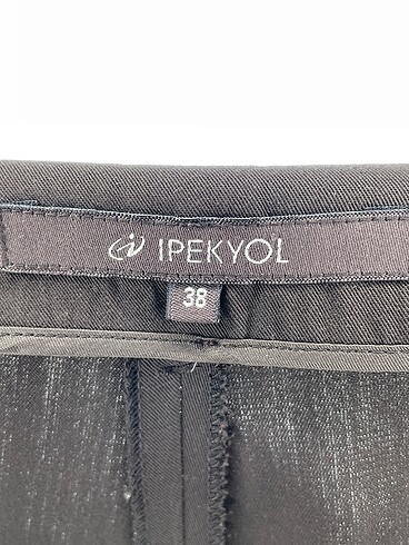 38 Beden kahverengi Renk ipekyol Kumaş Pantolon %70 İndirimli.