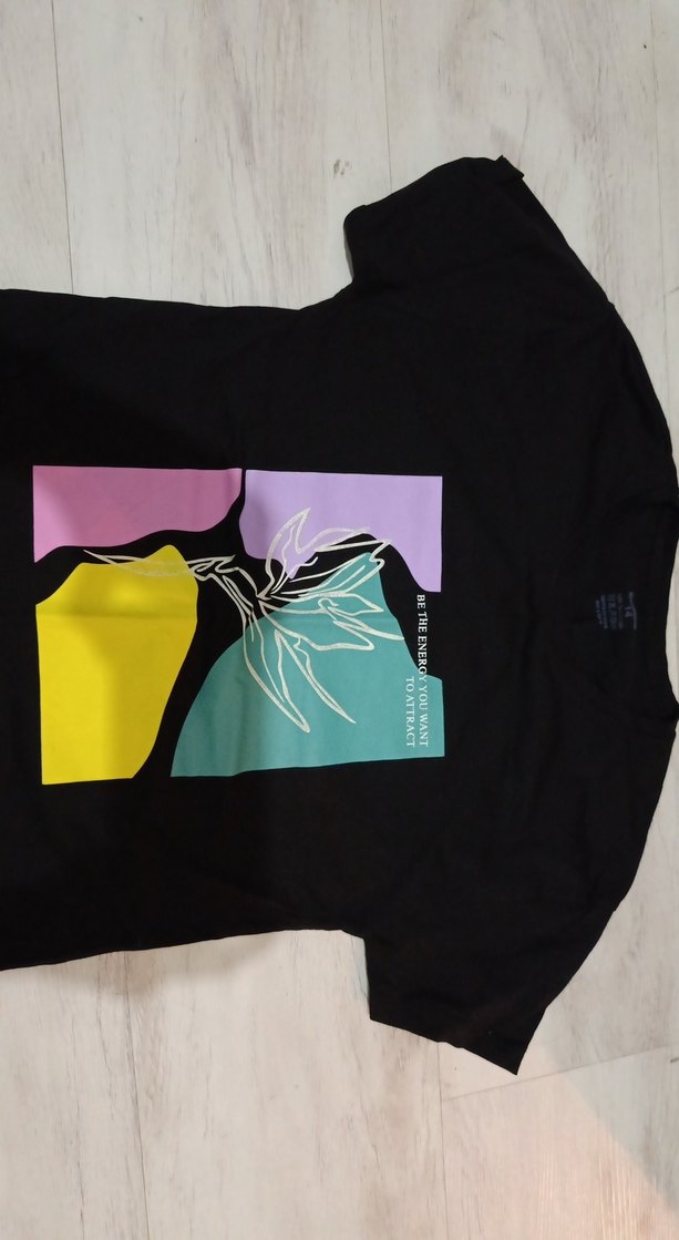 Enerji ve Çekim Temalı kız çocuk kısa kol - Görsel 2