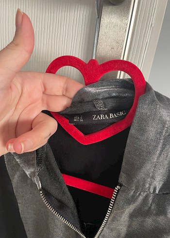 zara Siyah Yılan Desenli Kapüşonlu - Görsel 3