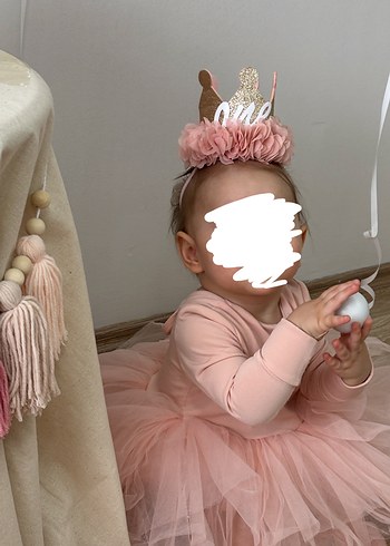 Bir yaş doğum günü elbisesi ve tacı - Görsel 3