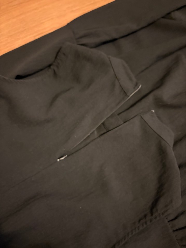 Siyah Uzun Salaş Fırfırlı Kolsuz Elbise Trendyol - Görsel 4