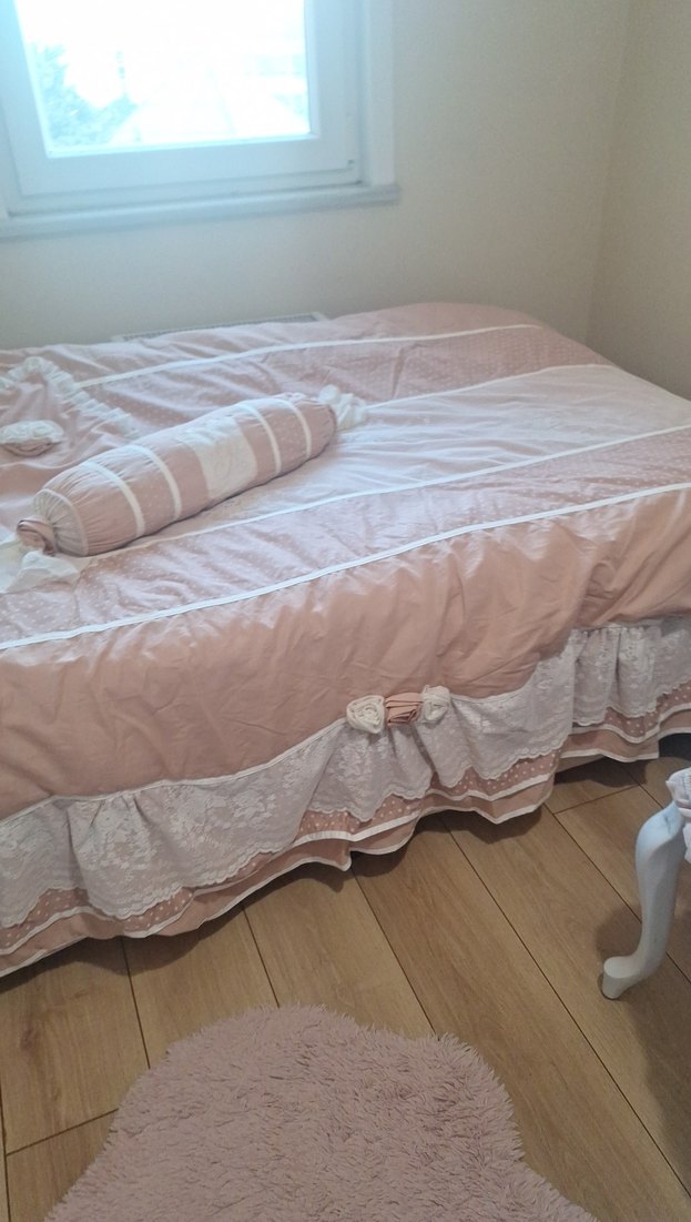 Çilek Marka Pastel Pembe Düz Yatak Örtüsü - Görsel 2