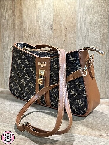 Guess Guess Çanta