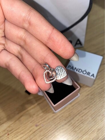 Beden Pandora gümüş charm