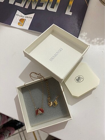swarovski swaroski uğur böcekli kolye