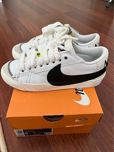 36,5 Beden Blazer Low