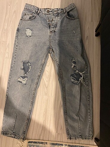 Yırtık jean