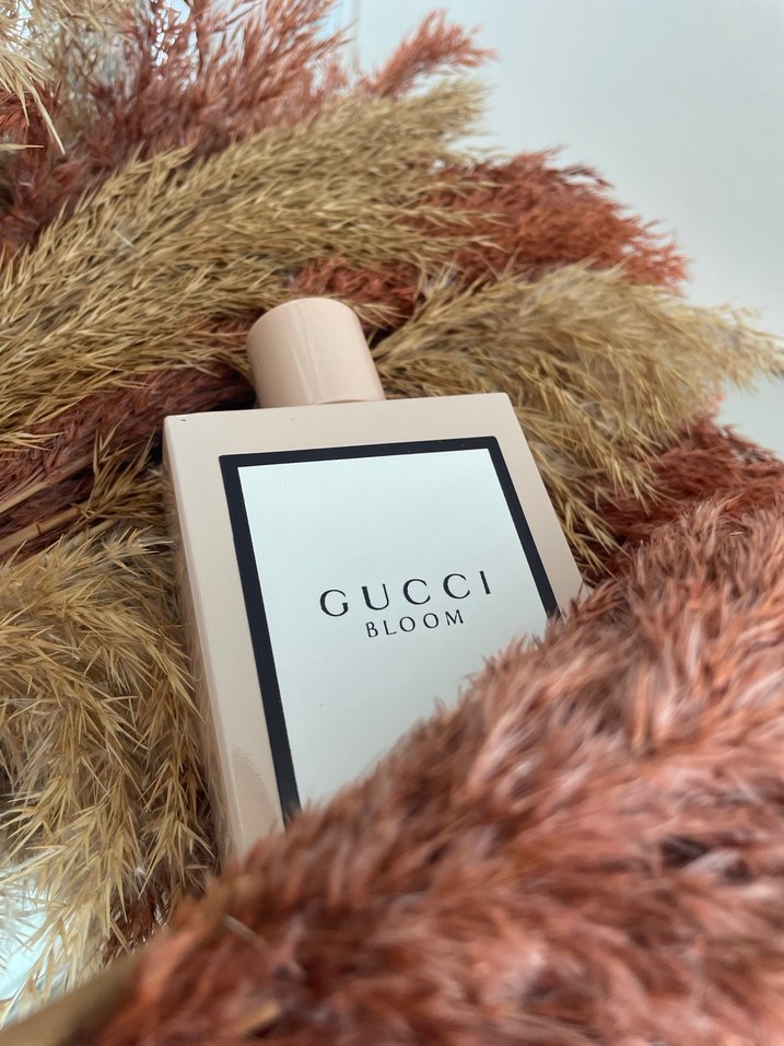 Gucci Bloom Kadın Parfümü 100ml - Görsel 2