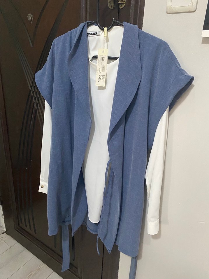 Bluz - Yelek - Pantolon Takım - Görsel 3