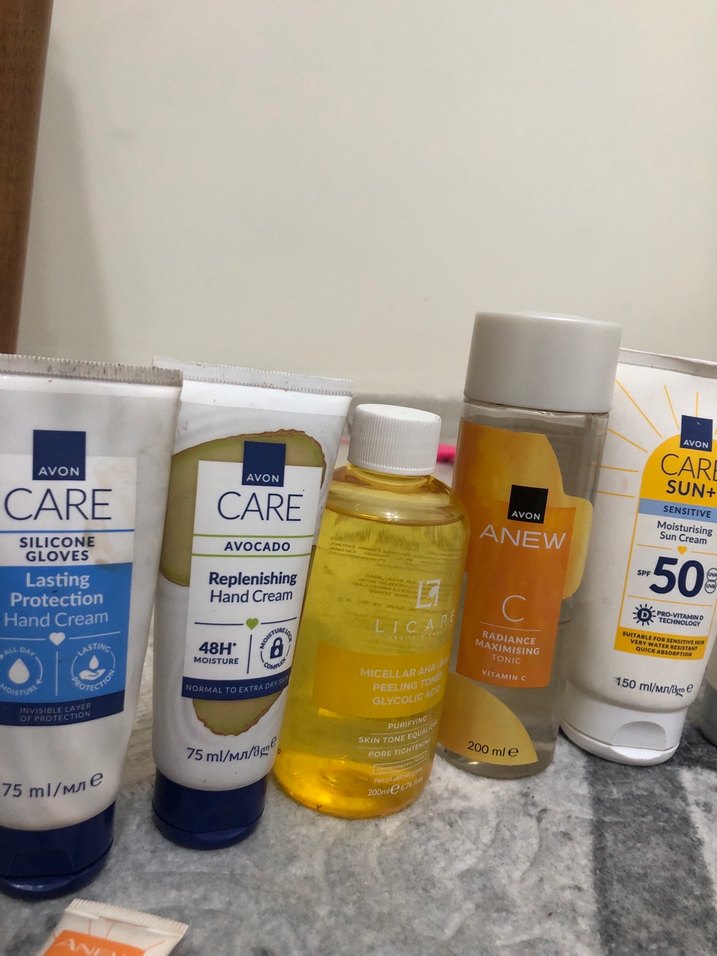 Çok Renkli Makyaj Ürünleri Seti - Görsel 4