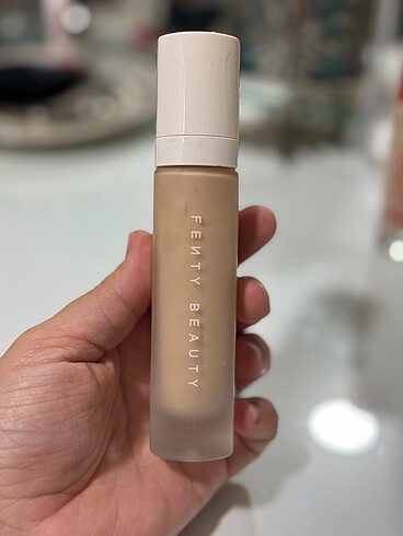 Fenty Beauty Fondoten