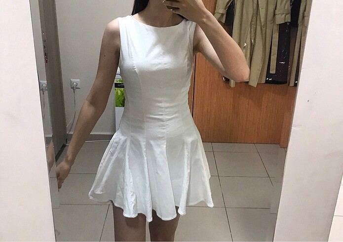 s Beden Bershka beyaz mini elbise