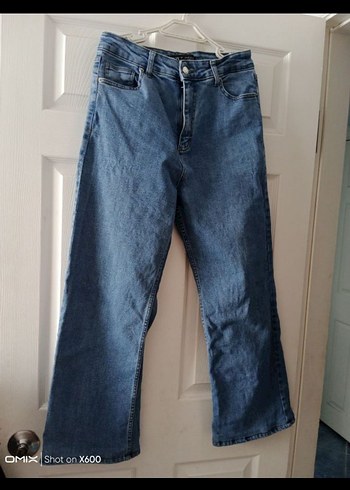 Kadın Mavi Geniş Kesim Midi Kot Pantolon