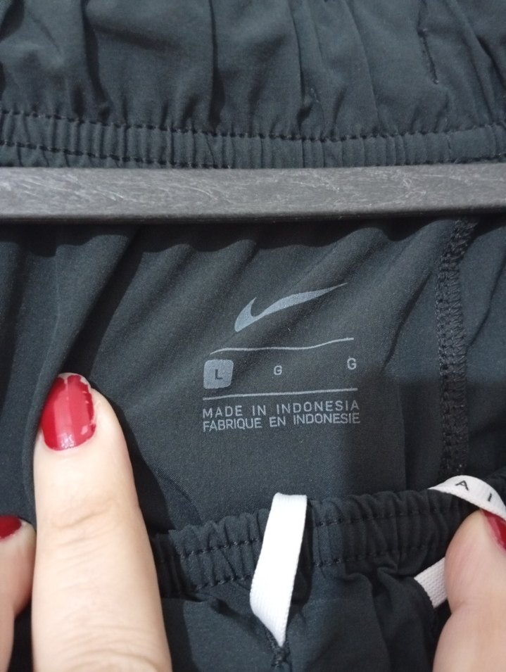 Siyah Rahat Kesim Spor eşofman altı - Görsel 5