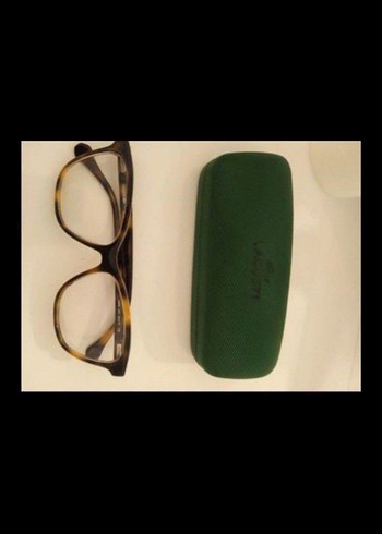 Klasik Bej Kadın Gözlüğü ve Fermuarlı Kılıf - Görsel 4