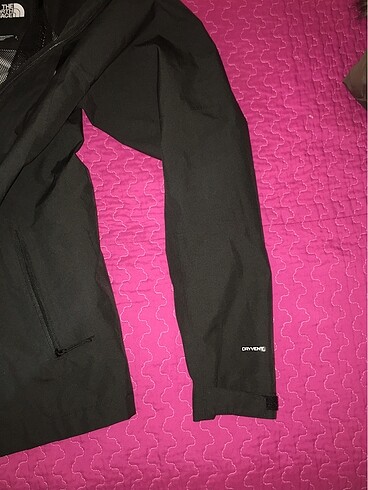 s Beden The north face yağmurluk