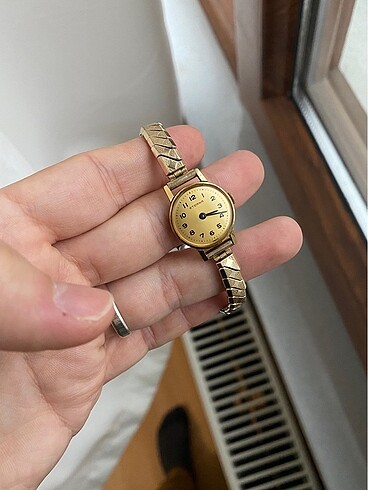1970s Eterna vintage kadın saati