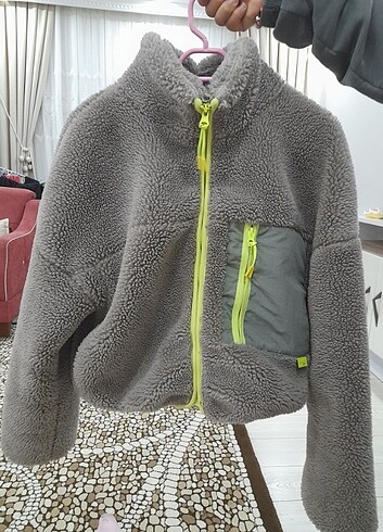 Pull and Bear Fermuarlı crop Polar
