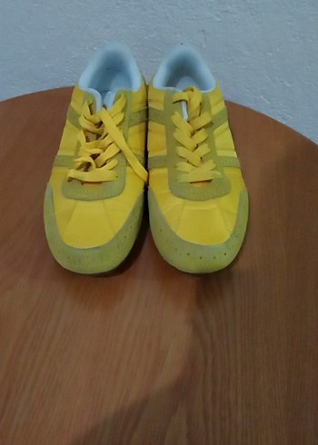 Sarı Kadın Spor Ayakkabı Velcro Detaylı