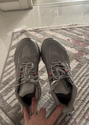 Gri Bağcıklı Kadın Spor Ayakkabısı adidas - Görsel 6