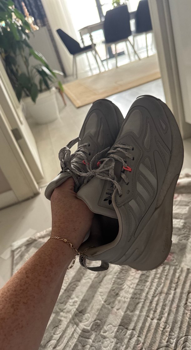 Gri Bağcıklı Kadın Spor Ayakkabısı adidas - Görsel 4