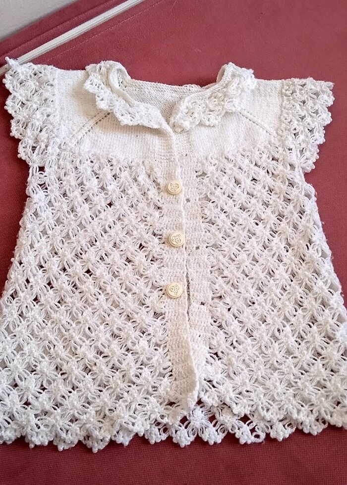 Boncuklu Beyaz Bebek Yeleği  - Görsel 2