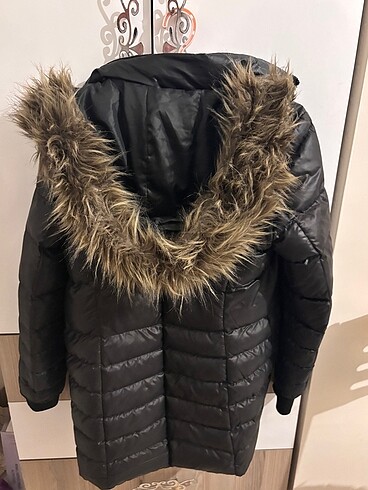 T-box Siya şişme mont