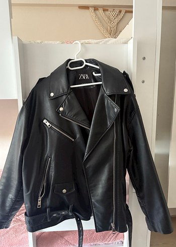 Zara Siyah Deri Biker Ceket