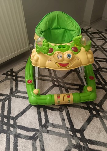 Yeşil Renkli Bebek Yürüteci