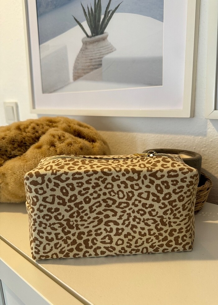 Leopar Makyaj Çantası - Görsel 2