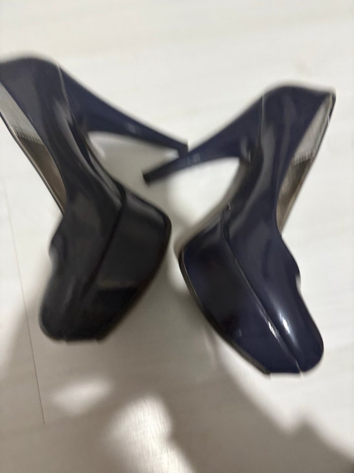 Mavi Parlak Rugan Stiletto Topuklu Kadın Ayakkabı - Görsel 2