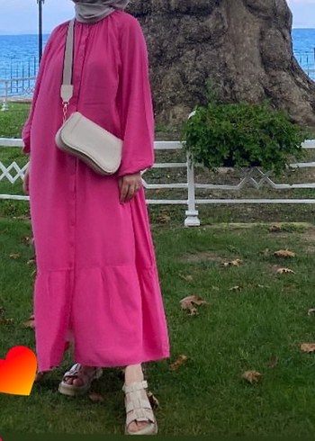 Pembe Salaş Uzun Elbise