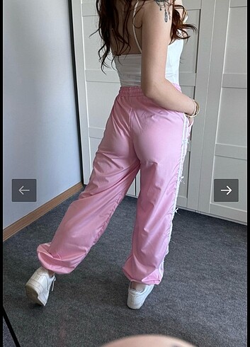 Pembe eşofman 