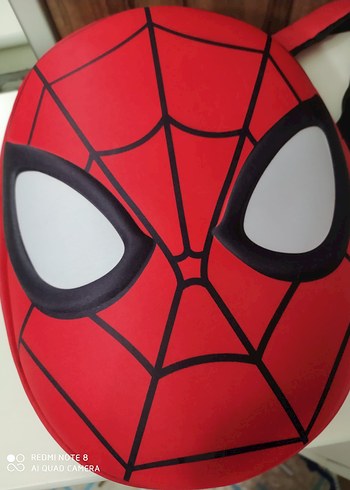 Örümcek Adam Temalı Kırmızı Çocuk Okul Çantası orjinal marvel. - Görsel 2