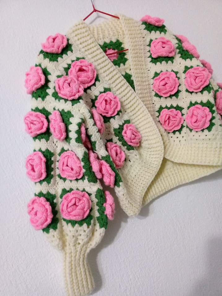 Çiçek Desenli Bohem Kadın Hırka - Görsel 3