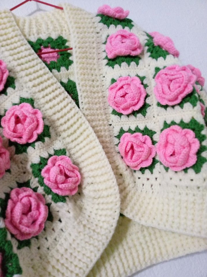 Çiçek Desenli Bohem Kadın Hırka - Görsel 4