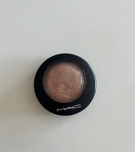 MAC aydınlatıcı
