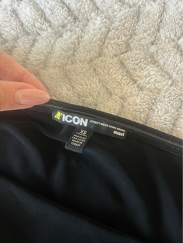 Mavi Jeans Siyah Üst