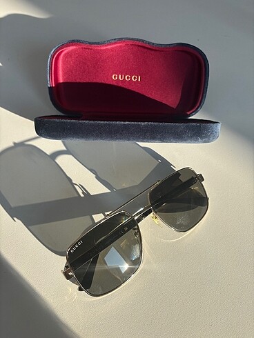 GUCCİ GG0529S model