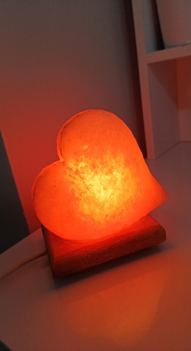 Kalp Şeklinde Işıklı Tuz Lambası - Görsel 2