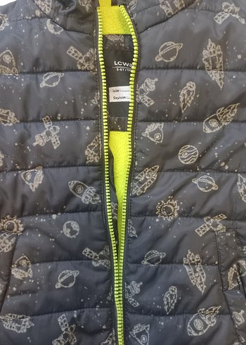 LCW Erkek Çocuk Mont - Görsel 6