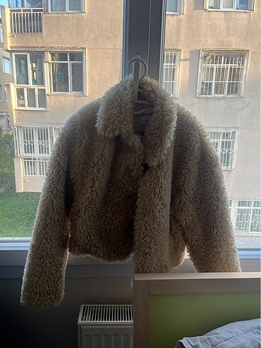 Bershka Kürk Ceket