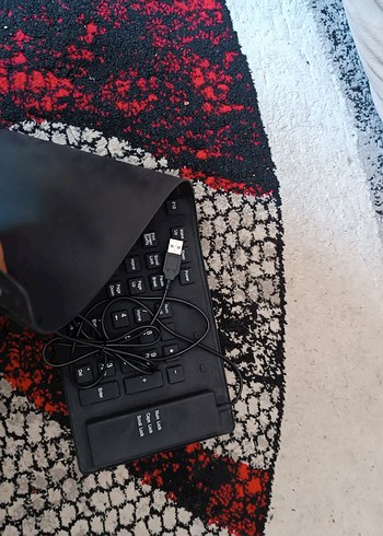 Klavye , katlanabilir , dürülebilir , silikon ve esnek - Görsel 3