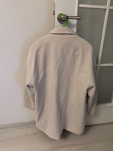 universal Beden Balıksırtı Ekru Oversize Kaban