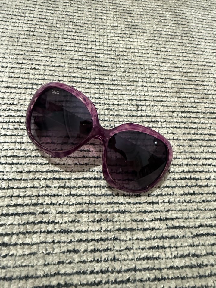 Mor Renkli Ray-Ban Kadın Gözlüğü - Görsel 2