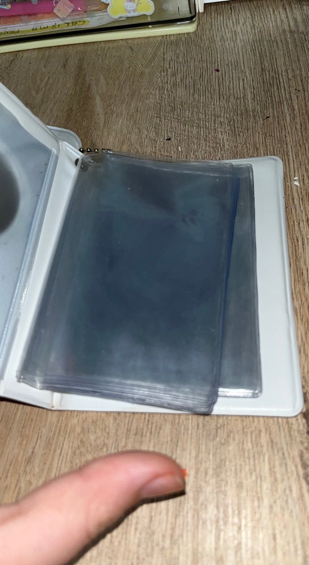 Beyaz Kalp Desenli Binder hasarları belli - Görsel 3