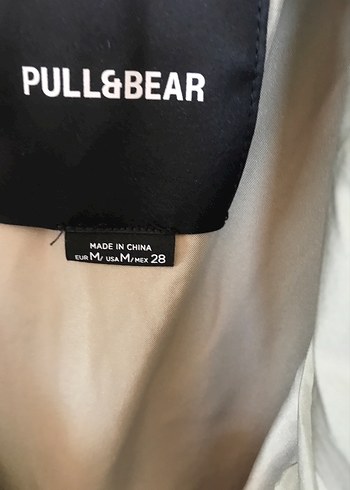 Pull and Bear Bej Kemerli Kolsuz Kadın Yelek