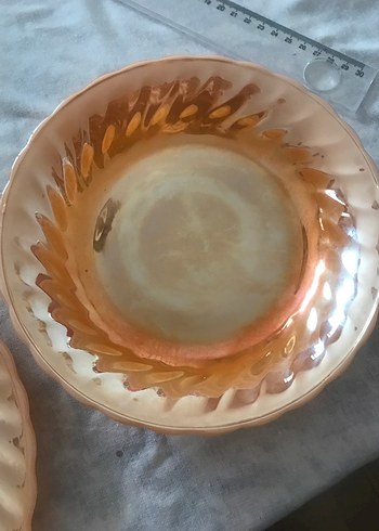 Parlak Bej Yuvarlak Servis Kabı19cm